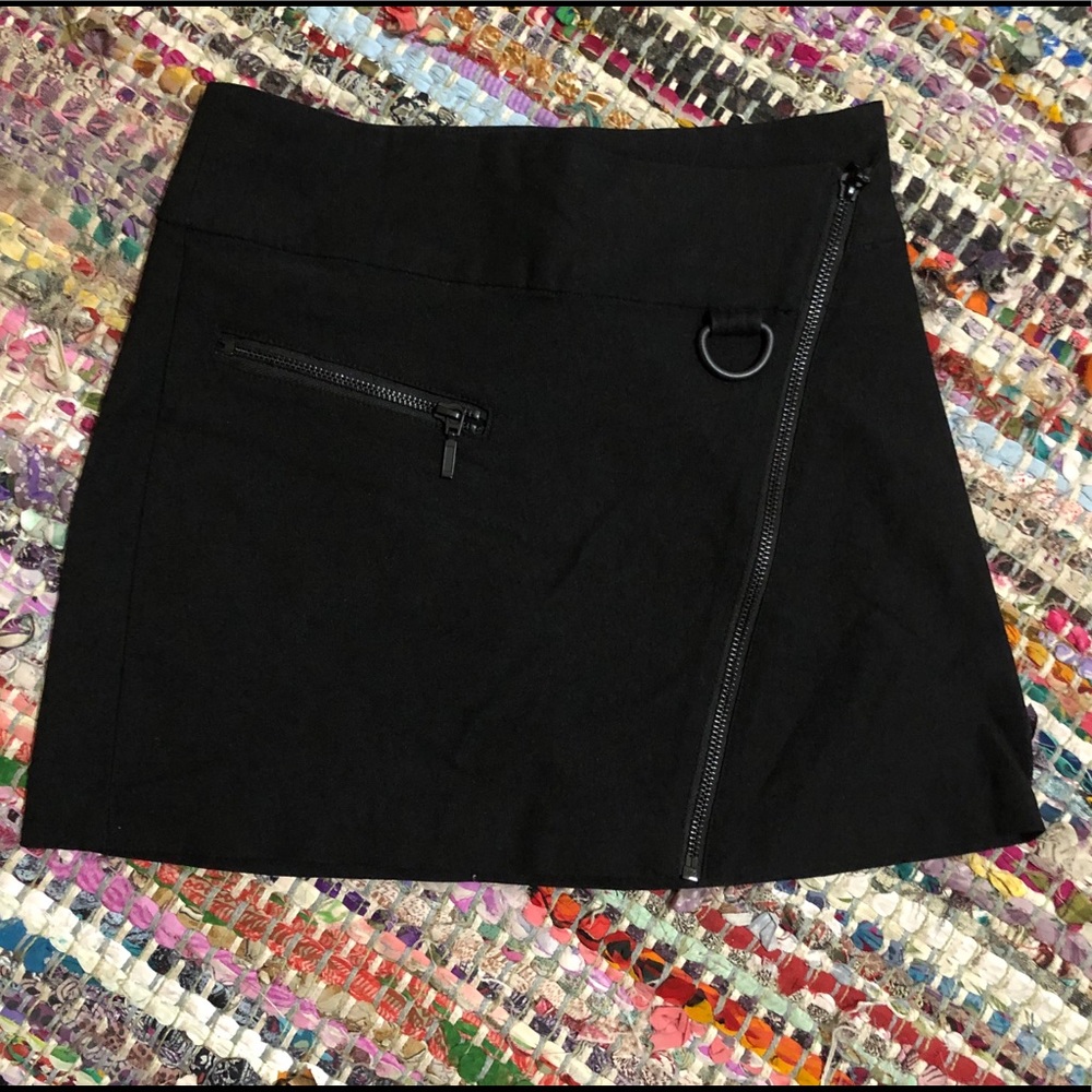 Black Urban Outfitters Mini Skirt! Size XS